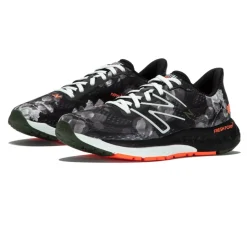 New Balance London Edition Fresh Foam X 880v13 per donna Scarpe da Running (D Width)