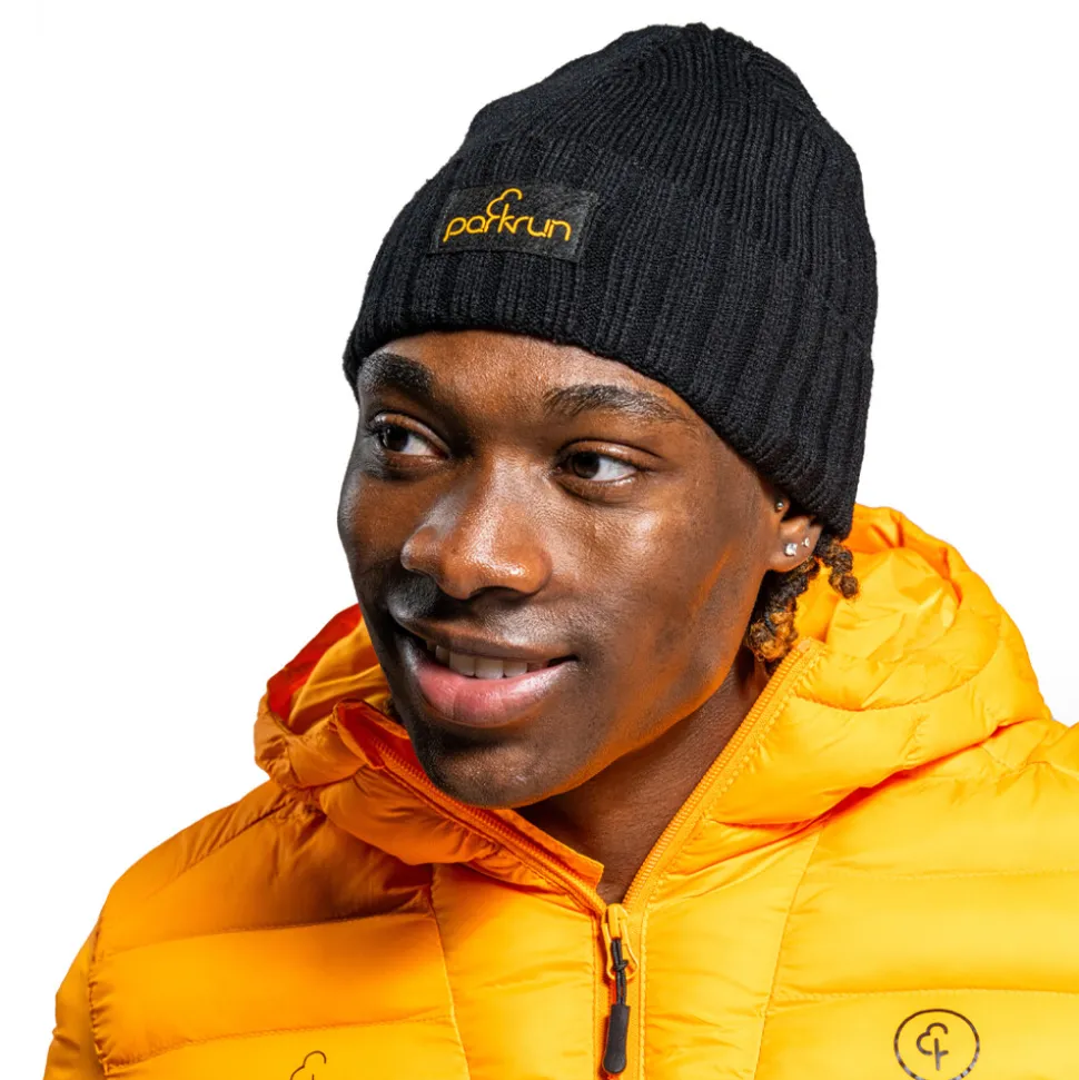 Parkrun Apricot Knitted Berretto